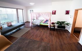 GLAM apartmán Bučovice u Brna